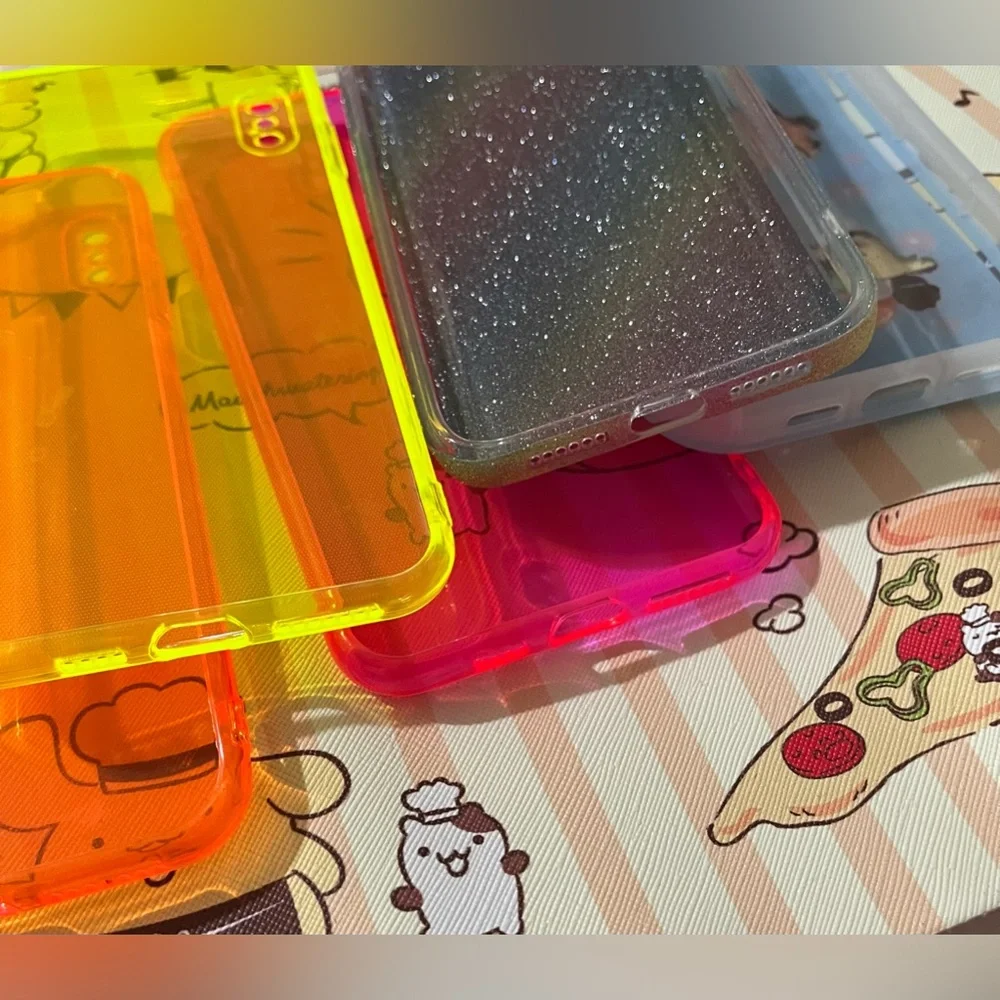 5 iPhone XS Max Phone Cases - colorful, fun and adorable